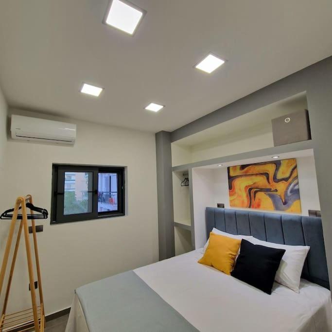 Faronita - Luxury Apt In The Heart Of Kalamata Esterno foto